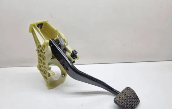 BMW 7 F01 F02 F03 F04 Brake pedal 6782665 35116782665