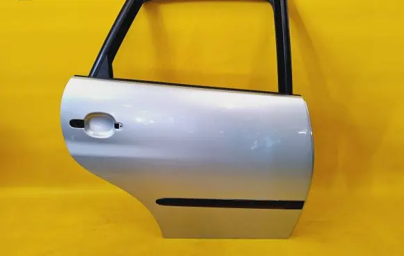 Seat Ibiza III (6L) Rear door