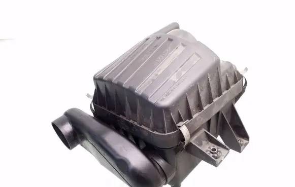 Suzuki Grand Vitara I Air filter box 65DA01 1704006010