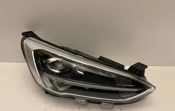 Ford Focus Headlight/headlamp JX7B13E014AE