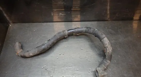 Lexus IS 220D-250-350 Engine coolant pipe/hose
