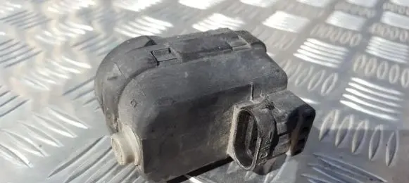 Renault Kangoo I Headlight level adjustment motor R7700424223
