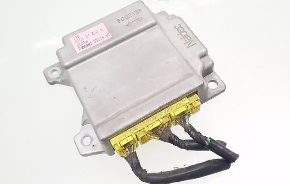 Mazda Premacy Airbag control unit/module C10057K30A 3321849