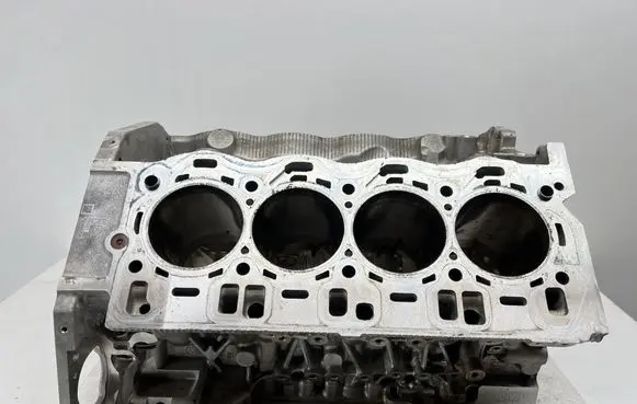 BMW 8 G16 Engine block 7934652 23410015
