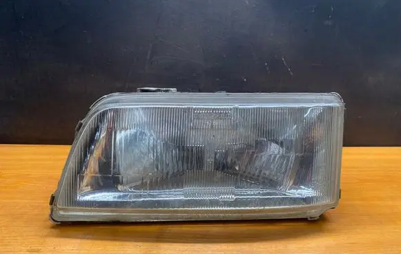Peugeot Boxer Headlight/headlamp 35690748