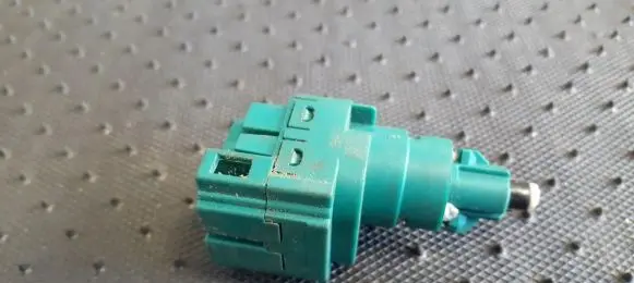 Volkswagen Transporter - Caravelle T5 Brake pedal sensor switch 1C0945511A