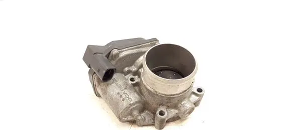 Volkswagen Golf V Throttle valve 06F133062G A2C53044094