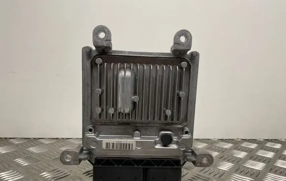 Mercedes-Benz C W204 Engine control unit/module A6519007500 A0064461540
