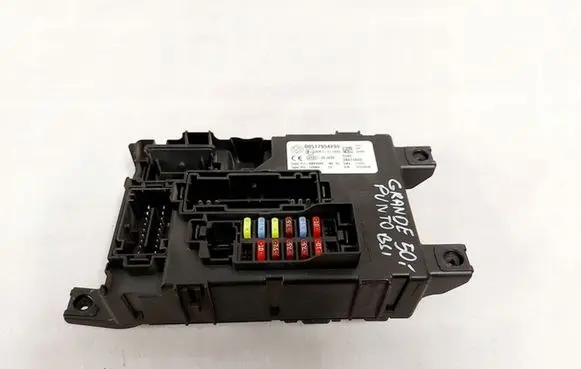 Fiat Grande Punto Fuse box set 00517817580