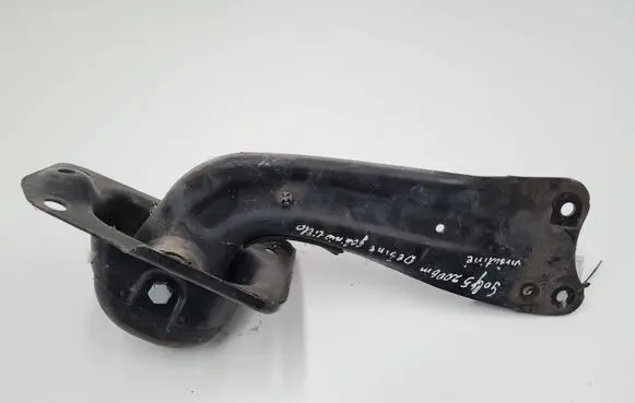 Volkswagen Golf V Rear control arm 1K0505224K 1K0505224