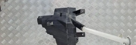 Nissan Murano Z51 Windshield washer fluid reservoir/tank