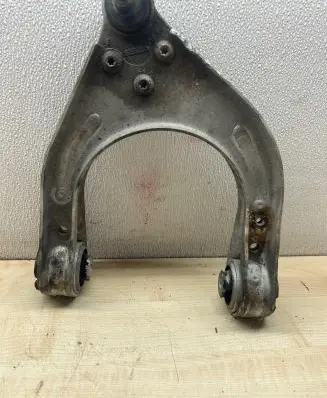 Mercedes-Benz E W211 Front lower control arm/wishbone