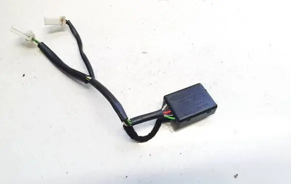 Ford Mondeo Mk III Other relay 4s71606807aa 300595