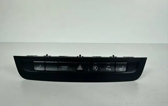 Mercedes-Benz GLA W156 X156 Central console control unit A2469057302