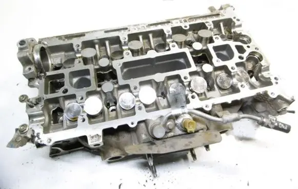 Engine head