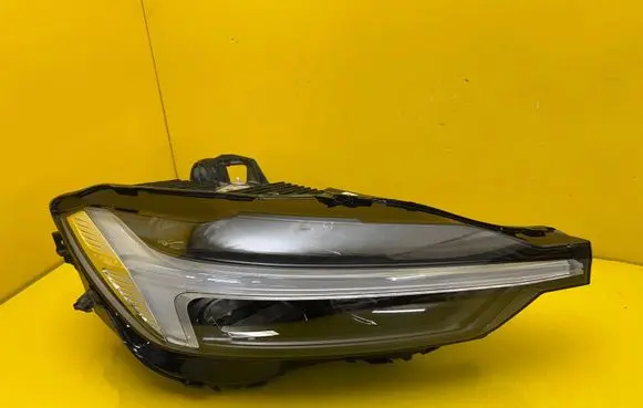 Volvo XC60 Headlight/headlamp 32338977