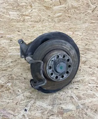 Volkswagen PASSAT B6 Rear wheel hub 3c0505438f 5n0615612c
