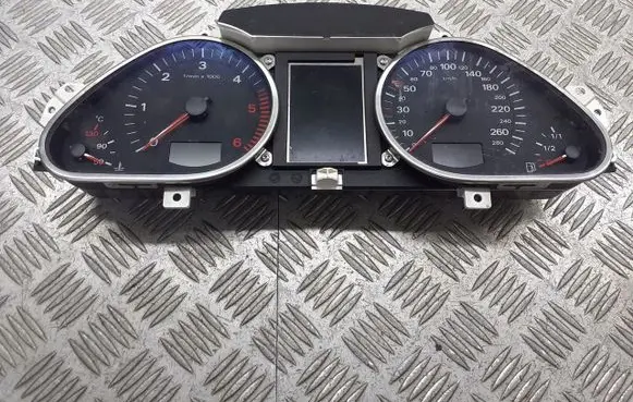 Audi A6 S6 C6 4F Tachometer 4F0953549D