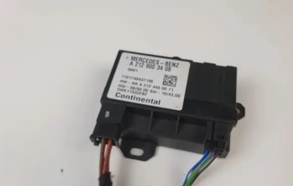 Mercedes-Benz E W212 Fuel injection pump control unit/module A2129003408