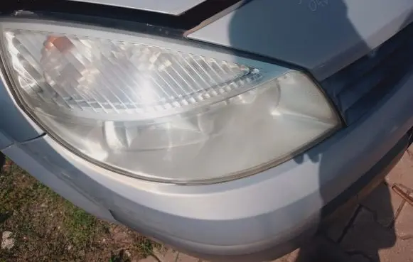 Renault Scenic II - Grand scenic II Headlight/headlamp