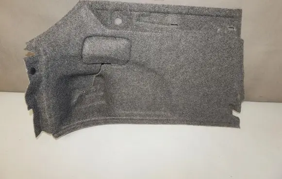 Trunk/boot lower side trim panel