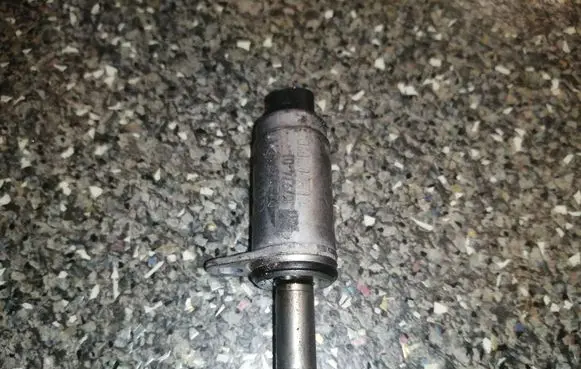Audi A4 S4 B8 8K Camshaft position sensor 06E103697H