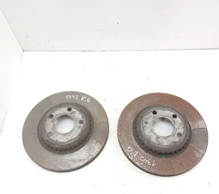 Mercedes-Benz E W213 Rear brake disc A0004231812