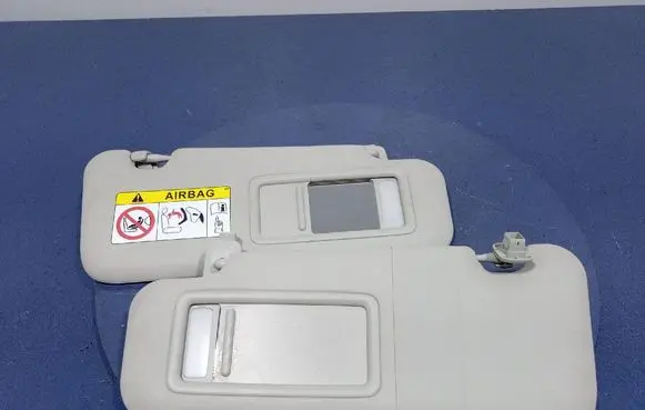 Mazda 3 II Sun visor 