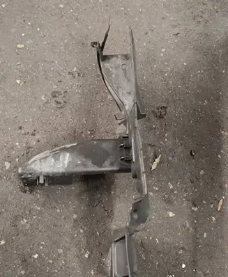 BMW X5 E53 Intercooler air guide/duct channel 51717123351 7123351