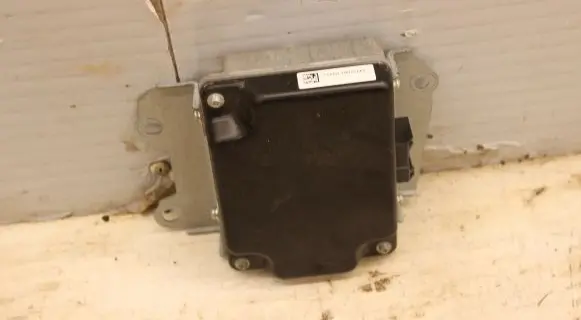 Chrysler Town u0026 Country V Voltage converter inverter 56029692AA