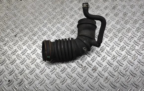 Mitsubishi Lancer VIII Air intake duct part 1505A421
