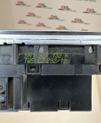 Traction control (ASR) switch
