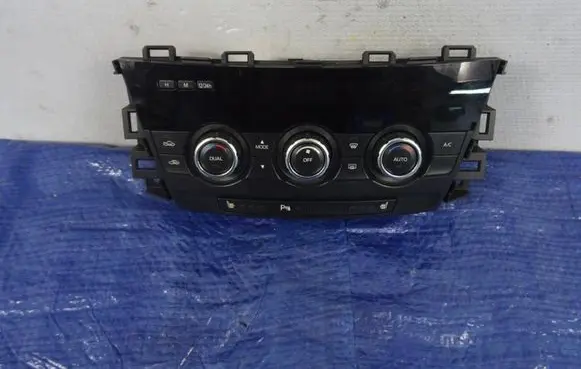 Mazda 6 Climate control unit GJJ461190E