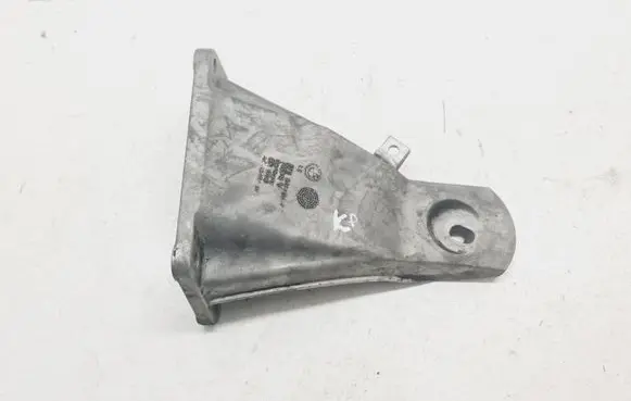 BMW 5 E60 E61 Engine mounting bracket 22116761150