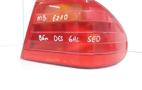 Mercedes-Benz E W210 Rear/tail lights A2108200264