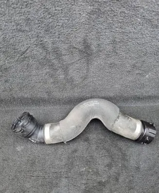 Audi Q7 4M Engine coolant pipe/hose 4M0122101CL