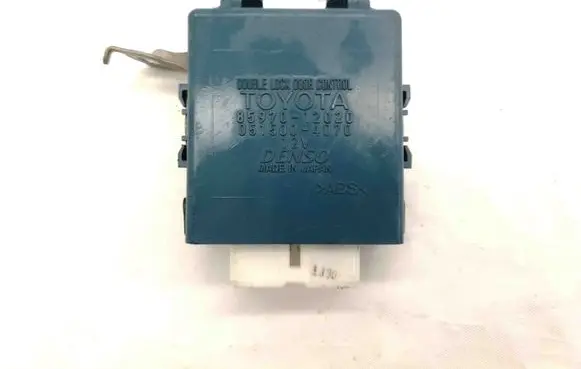 Toyota Auris 150 Other devices 8597012020