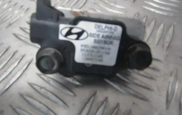 Hyundai Elantra Airbag deployment crash/impact sensor 959202D150 95920-2D150