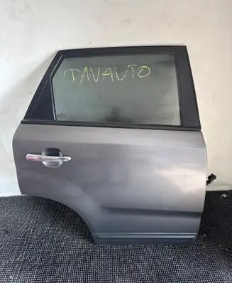 KIA Sorento Rear door K3G