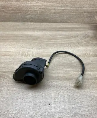 BMW 5 E39 Engine control unit/module fan 1745182 0130002831