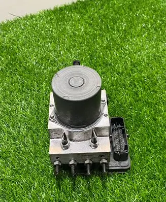 Mercedes-Benz AMG GT R190 C190 ABS Pump a1904300800