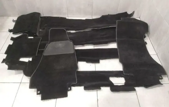 Aston Martin Vantage III Interior carpet 6G3313144AEW