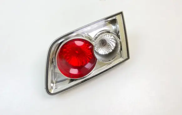 Mazda 6 Tailgate rear/tail lights 22661974