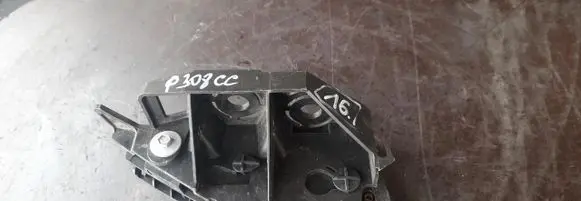 Peugeot 308 Front bumper mounting bracket 9680406380