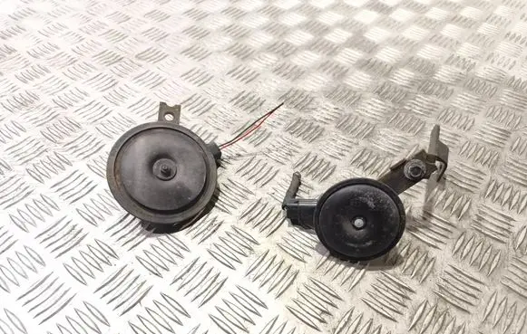 Hyundai i20 (PB PBT) Horn signal 966101j100 966201j100