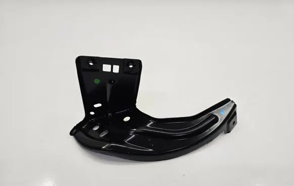 Volkswagen T-Cross Fender mounting bracket 2GM821135