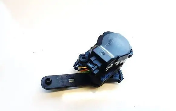 Citroen C5 Air flap motor/actuator P1975001UB42
