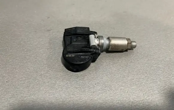 BMW 4 F36 Gran coupe Tire pressure sensor 6855539
