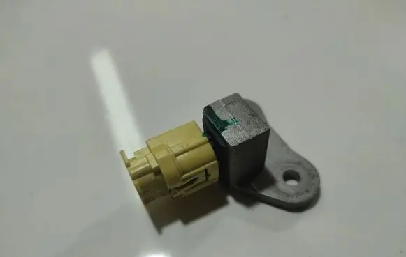 Nissan Micra Airbag deployment crash/impact sensor FC1HJ