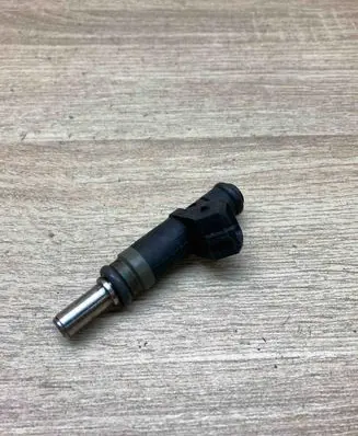 BMW 3 F30 F35 F31 Fuel injector 7506158 5107C02080